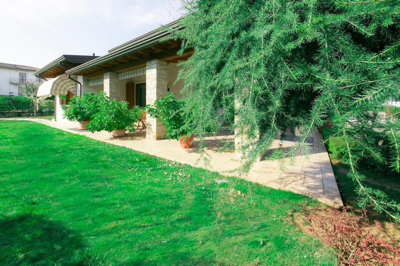 La Casa Di Pimpi Bed & Breakfast Desenzano del Garda Bagian luar foto